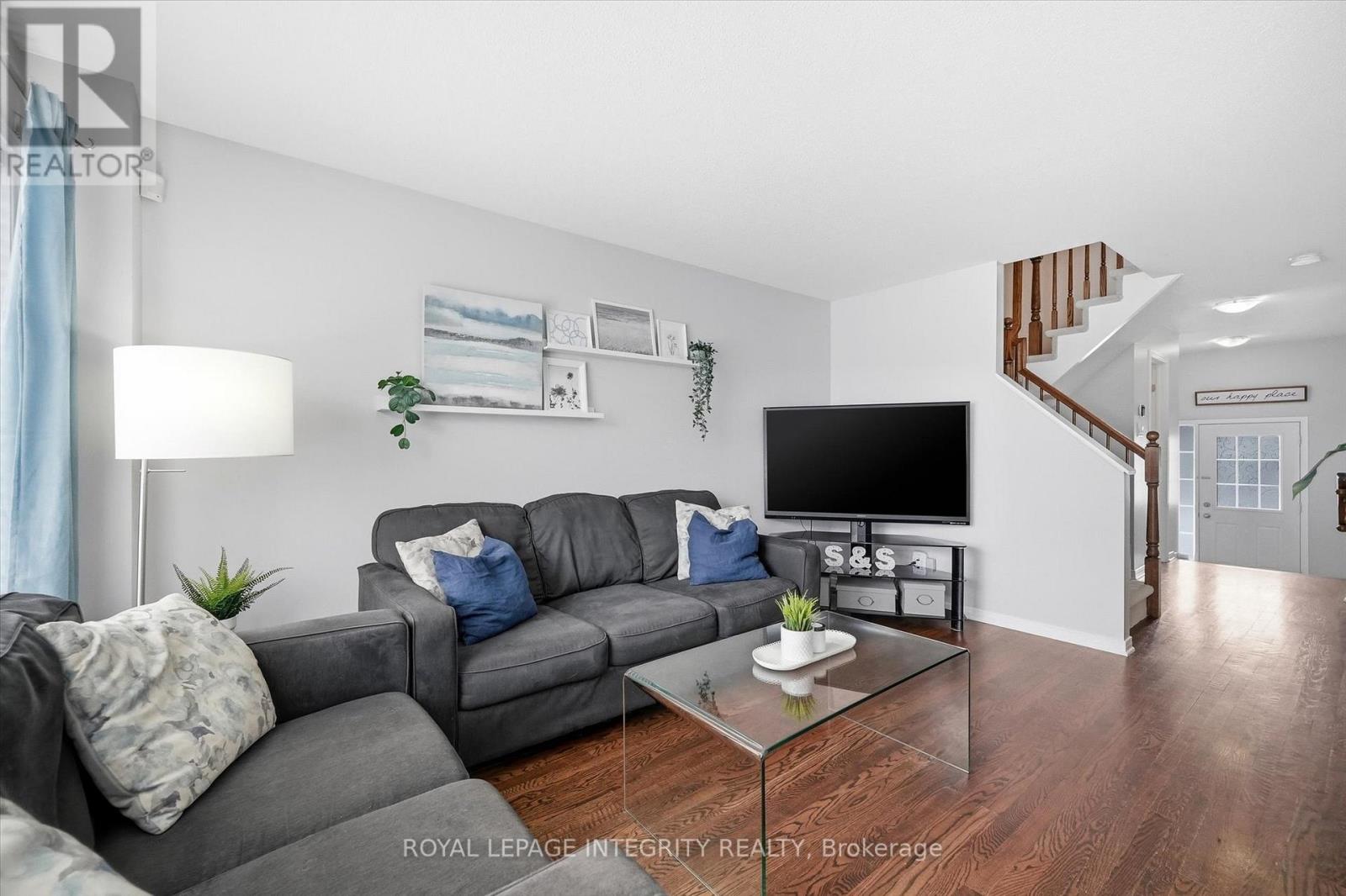 329 Brigitta Street, Ottawa, Ontario  K2S 0H9 - Photo 11 - X12832742