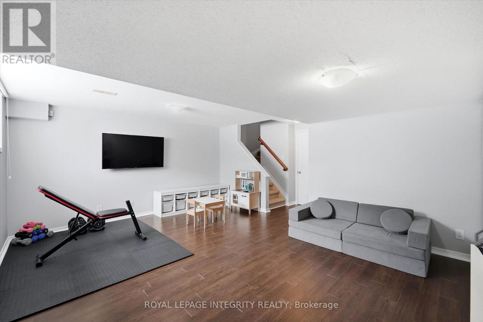 329 Brigitta Street, Ottawa, Ontario  K2S 0H9 - Photo 33 - X12832742