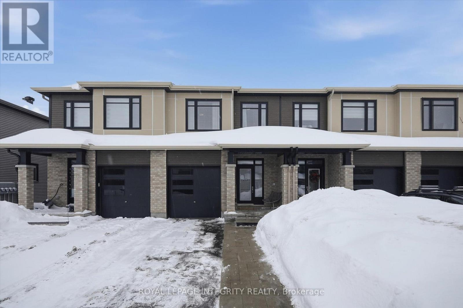 20 MANDEVILLA CRESCENT, Ottawa, Ontario