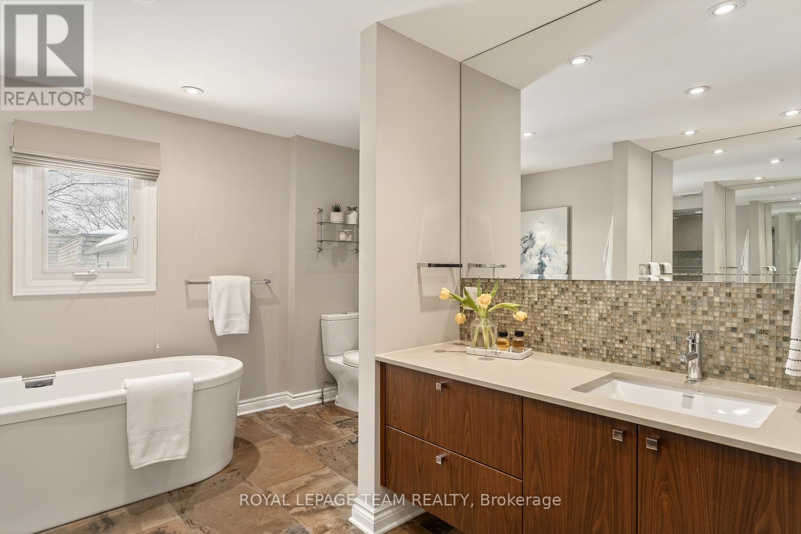 729 Ludgate Court, Ottawa, Ontario  K1J 8K8 - Photo 28 - X12832782