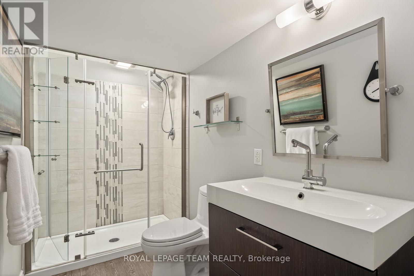 729 Ludgate Court, Ottawa, Ontario  K1J 8K8 - Photo 36 - X12832782