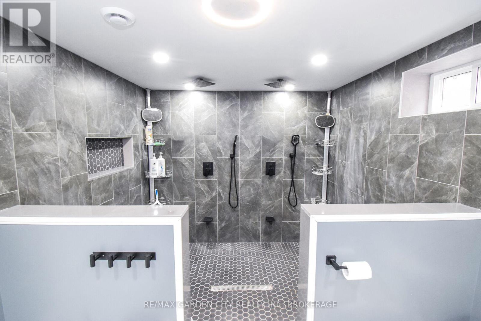 91 Crescent Drive, Welland, Ontario  L3B 2X4 - Photo 26 - X12832802