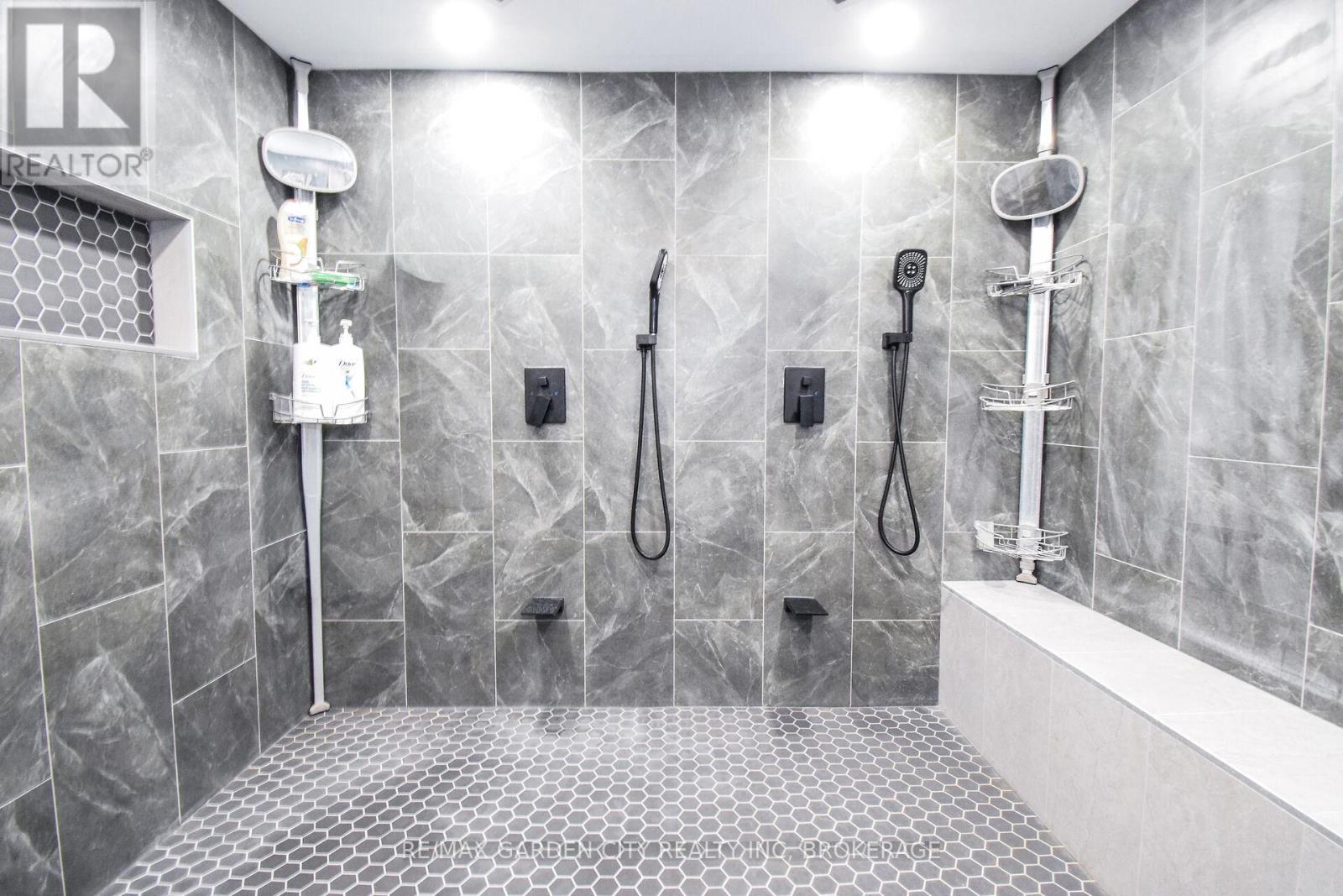 91 Crescent Drive, Welland, Ontario  L3B 2X4 - Photo 27 - X12832802