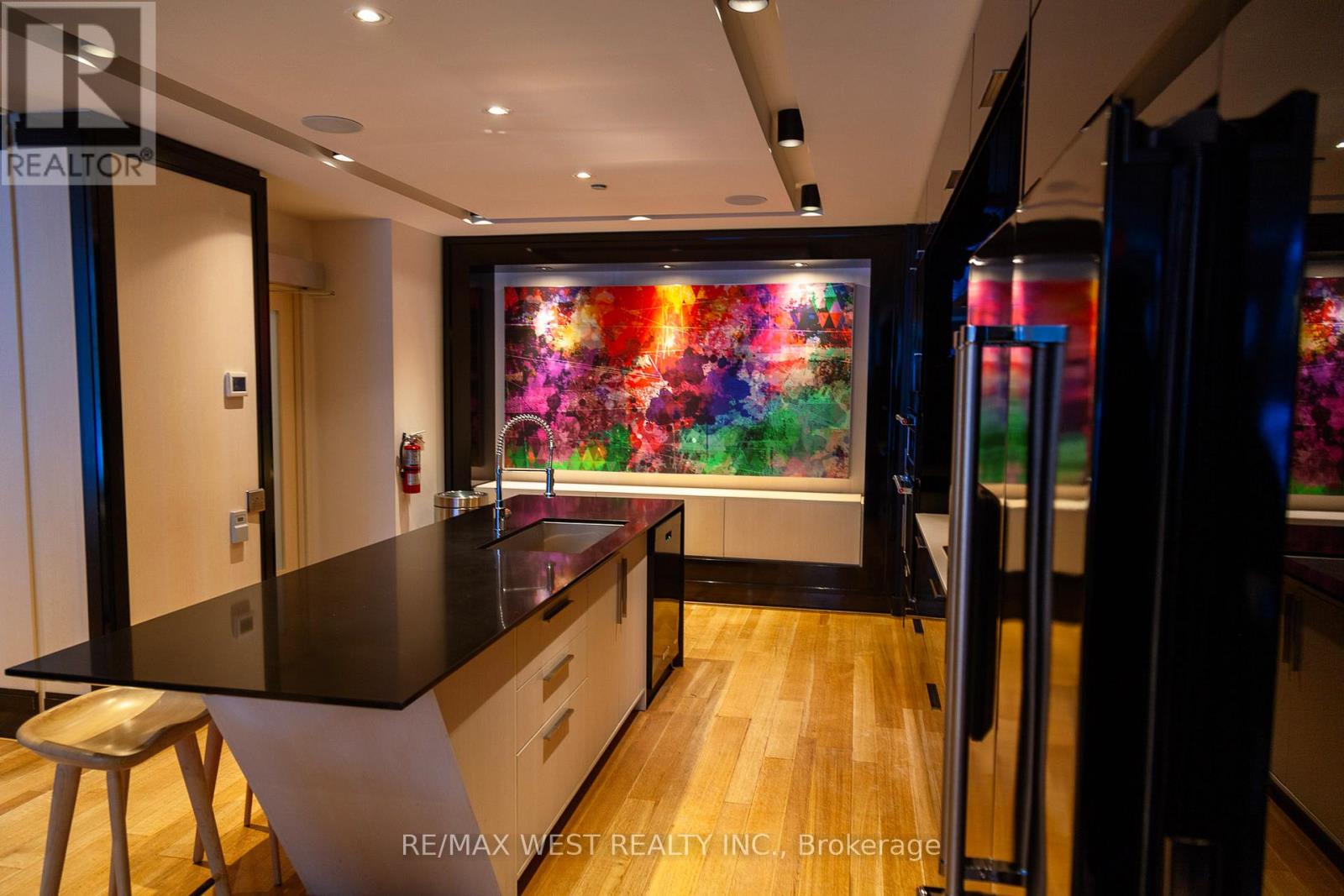 1005 - 30 Roehampton Avenue, Toronto, Ontario  M4P 0B9 - Photo 25 - C12761694