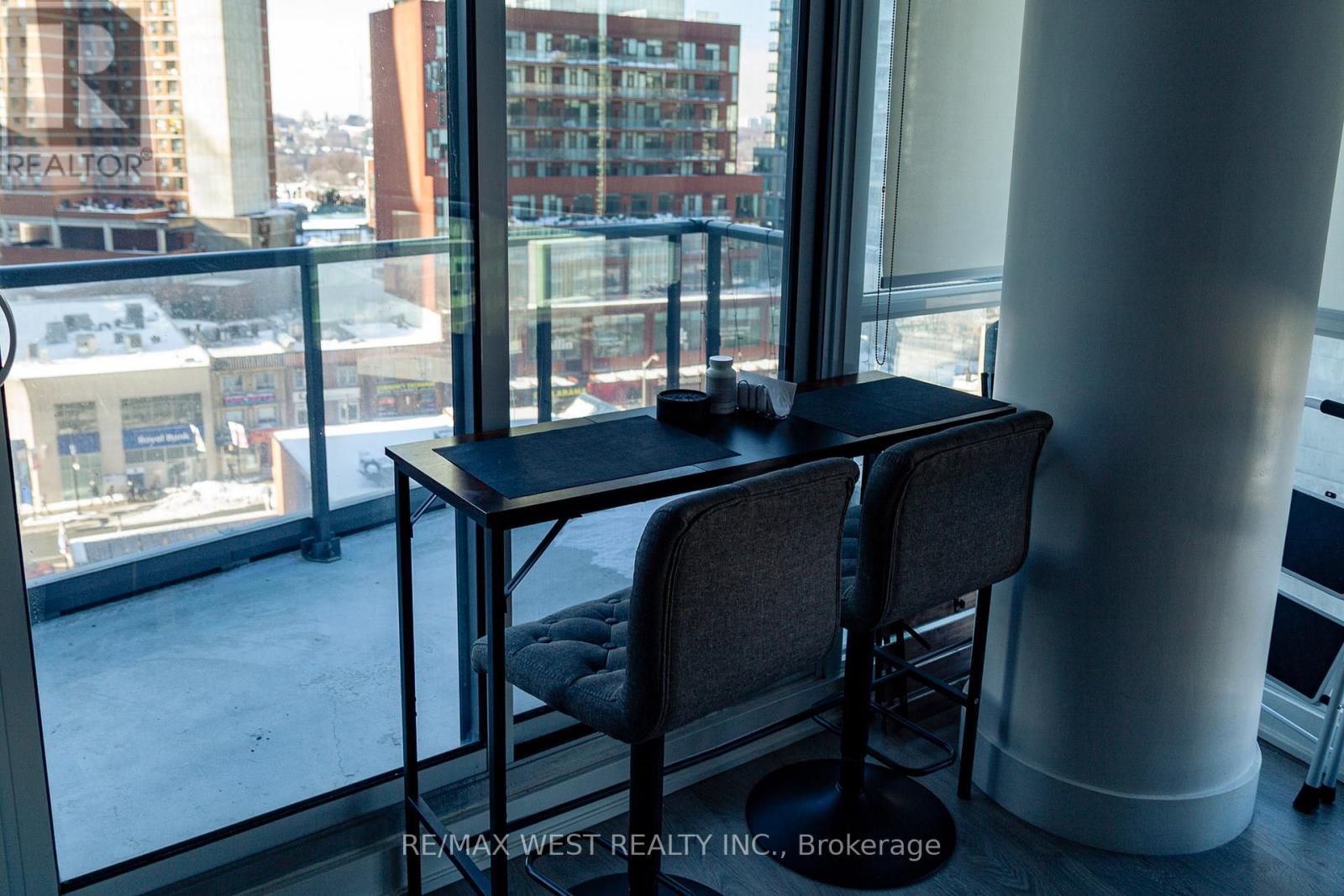 1005 - 30 Roehampton Avenue, Toronto, Ontario  M4P 0B9 - Photo 7 - C12761694