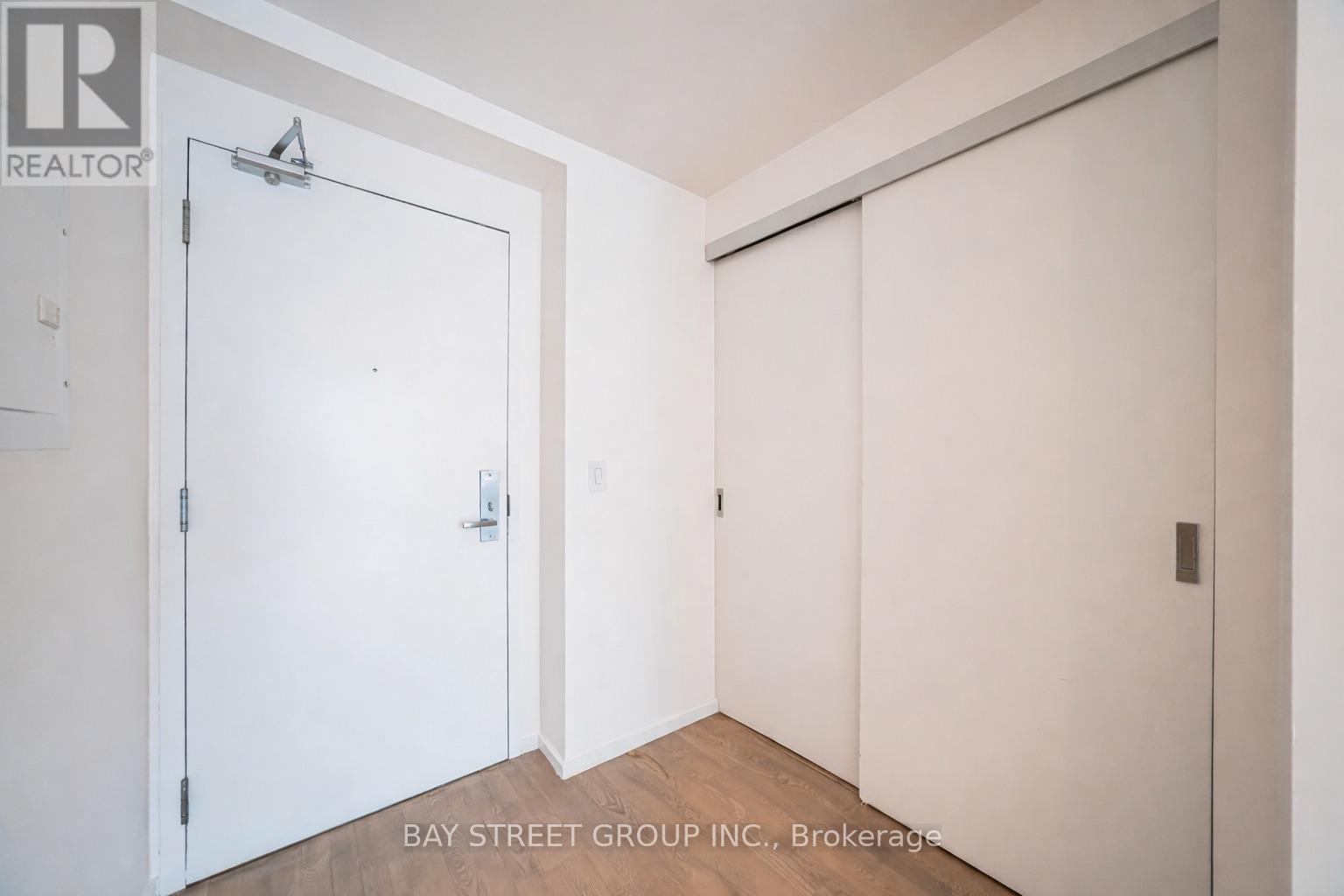 3004 - 8 Charlotte Street, Toronto, Ontario  M5V 0K4 - Photo 22 - C12832236