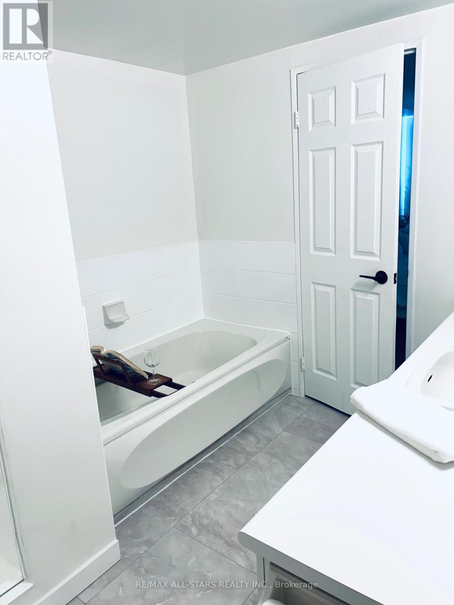 1809 - 2155 Burnhamthorpe Road W, Mississauga, Ontario  L5L 5P4 - Photo 31 - W12821904