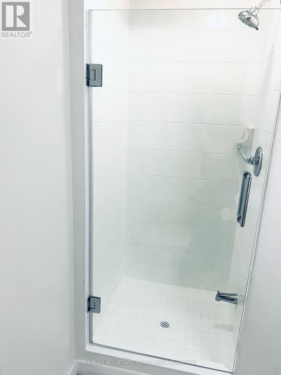 1809 - 2155 Burnhamthorpe Road W, Mississauga, Ontario  L5L 5P4 - Photo 32 - W12821904