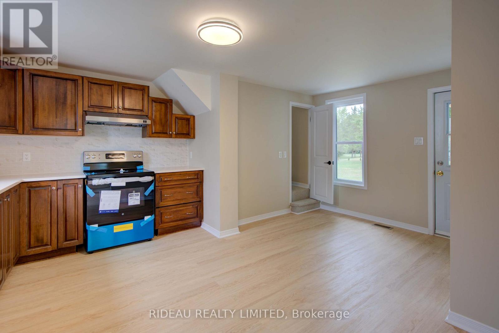 342 Kitley Line 8 Road, Elizabethtown-Kitley, Ontario K0E 1H0 - Photo 13 - X12832786