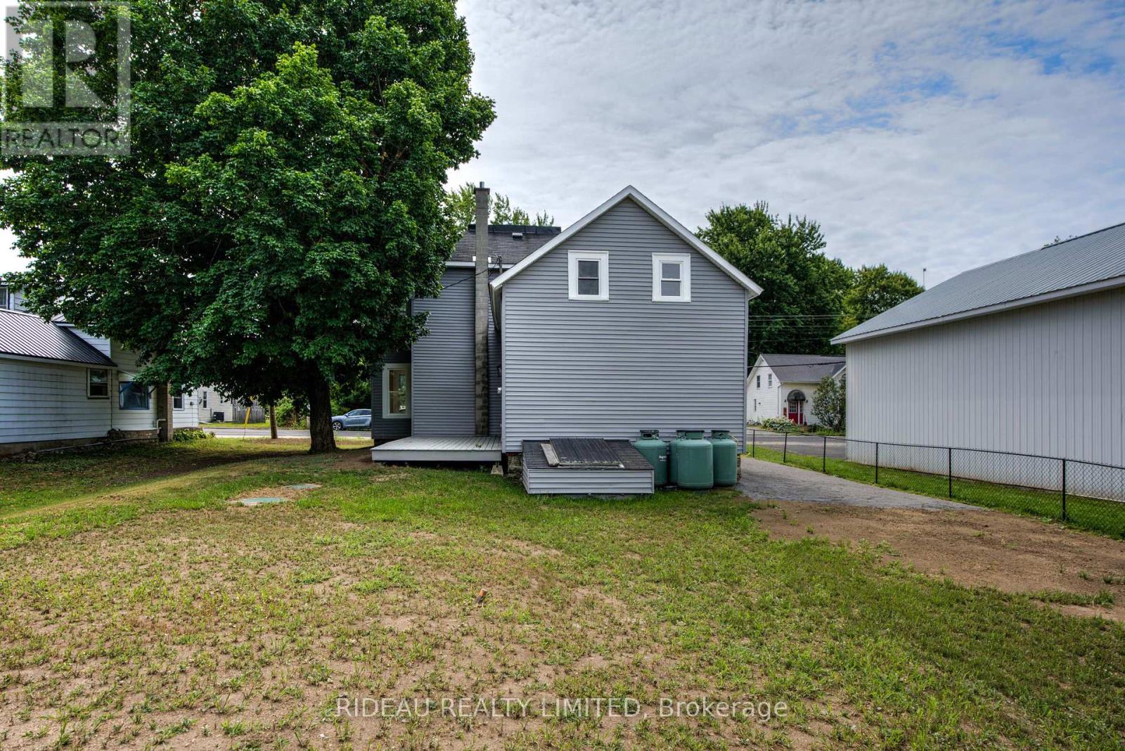 342 Kitley Line 8 Road, Elizabethtown-Kitley, Ontario K0E 1H0 - Photo 31 - X12832786