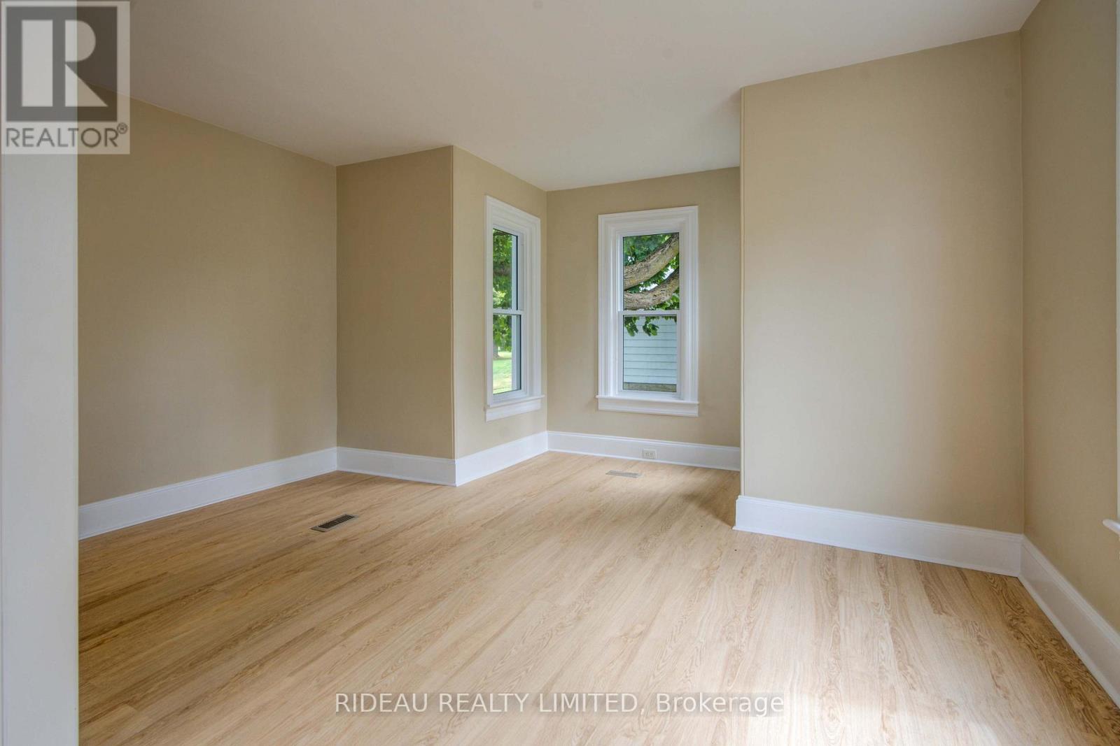 342 Kitley Line 8 Road, Elizabethtown-Kitley, Ontario K0E 1H0 - Photo 4 - X12832786