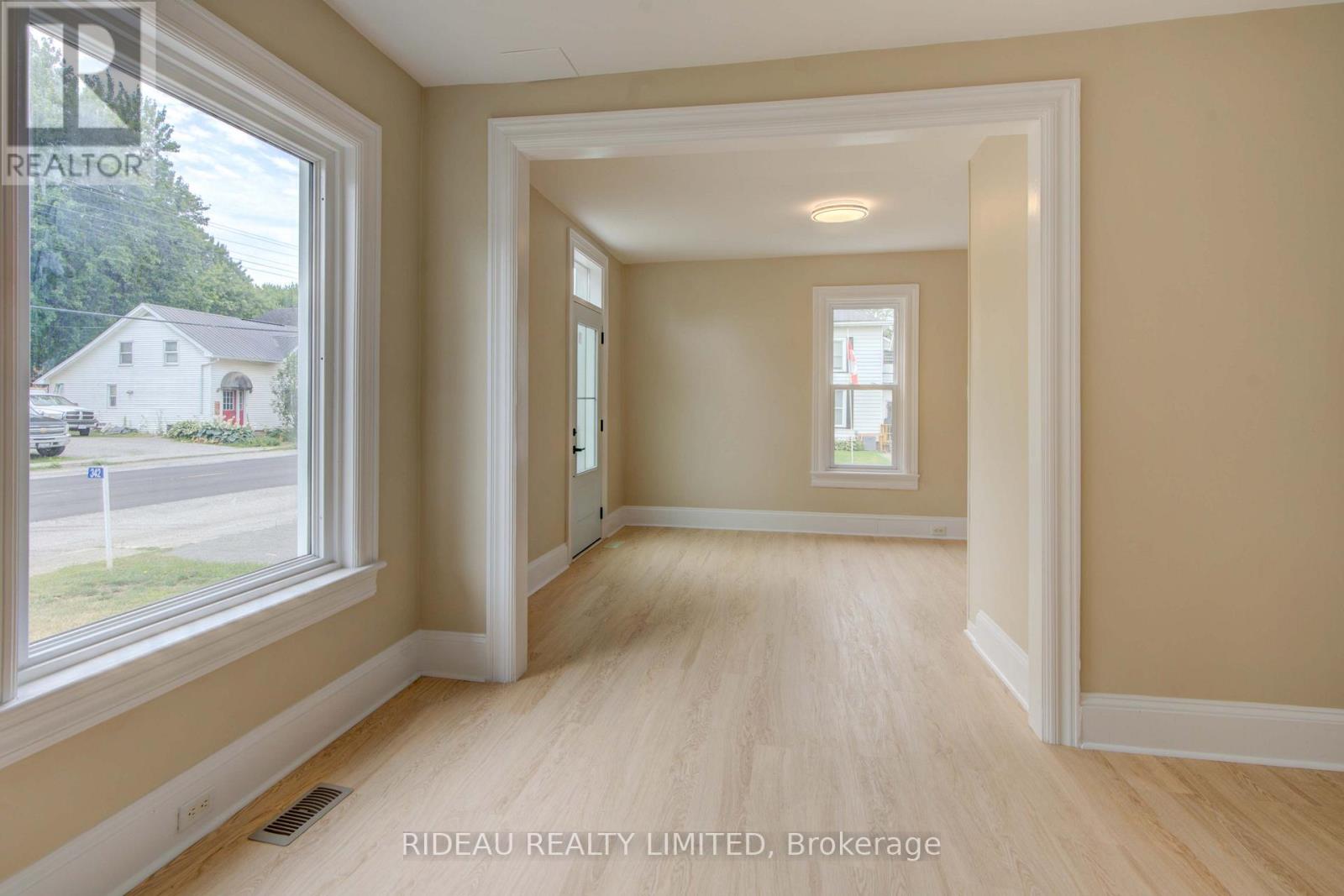 342 Kitley Line 8 Road, Elizabethtown-Kitley, Ontario K0E 1H0 - Photo 7 - X12832786