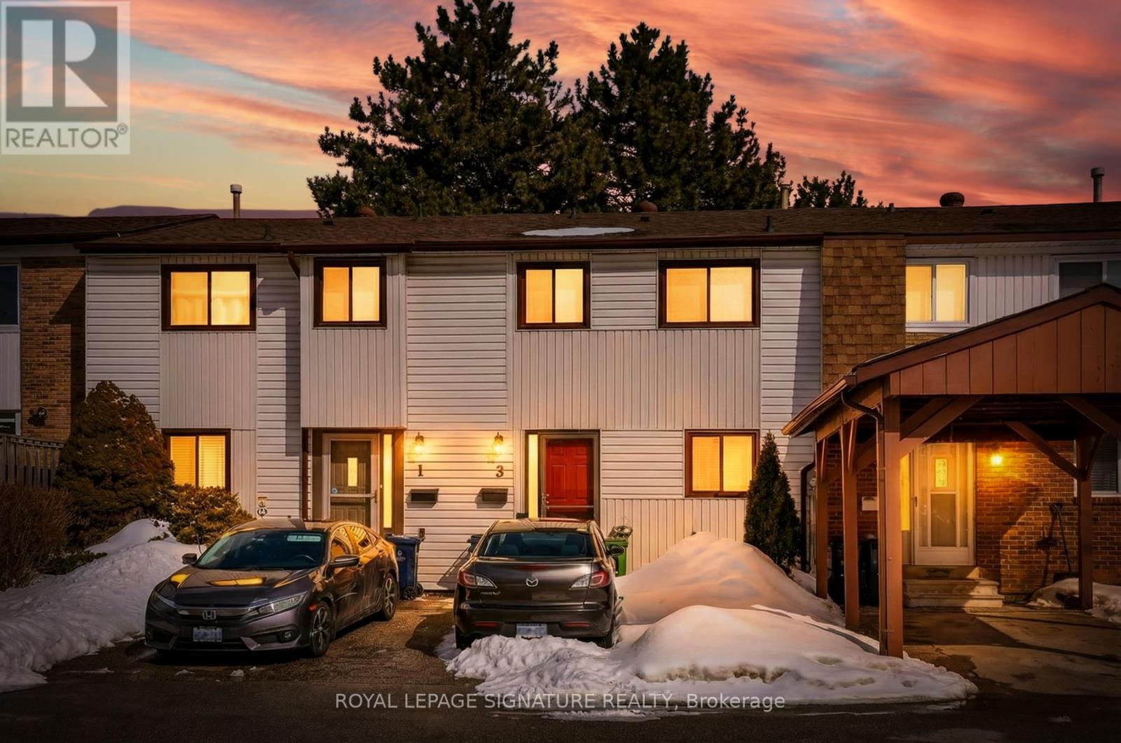 3 EARLY APPLEWAY, Toronto, Ontario