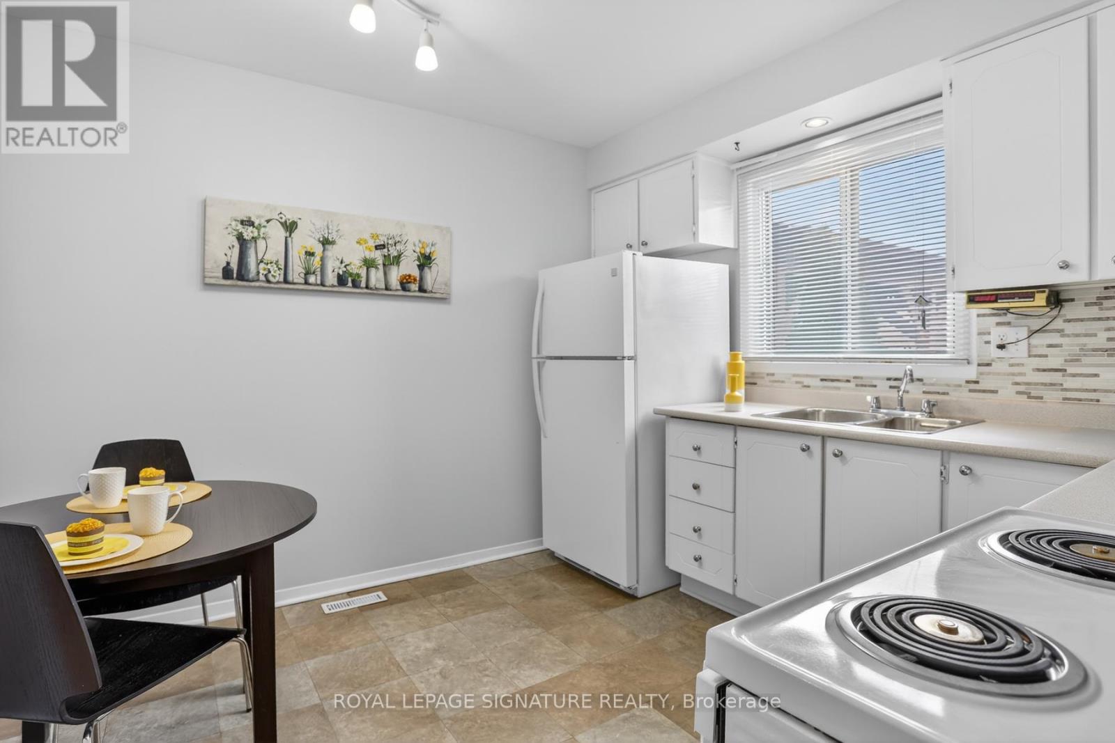 3 Early Appleway, Toronto, Ontario  M3A 3N4 - Photo 7 - C12832776