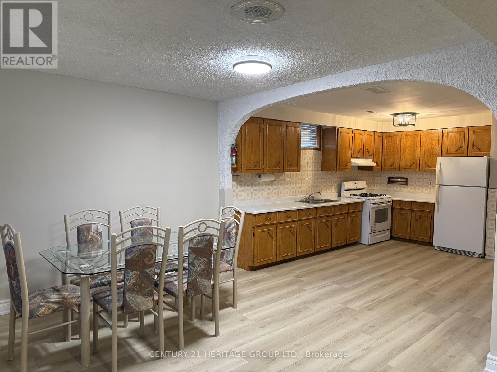 107 Hazelnut Crescent, Toronto, Ontario  M2J 4W4 - Photo 24 - C12832784