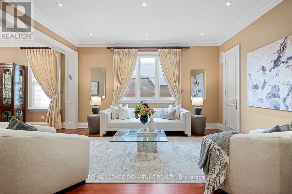 428 Glengrove Avenue, Toronto, Ontario  M5N 1X2 - Photo 2 - C12832806