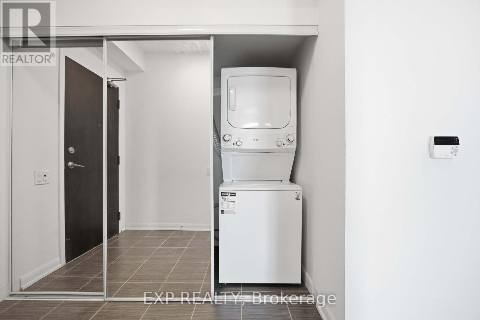 Ph210 - 17 Anndale Drive, Toronto, Ontario  M2N 2W7 - Photo 10 - C12832858