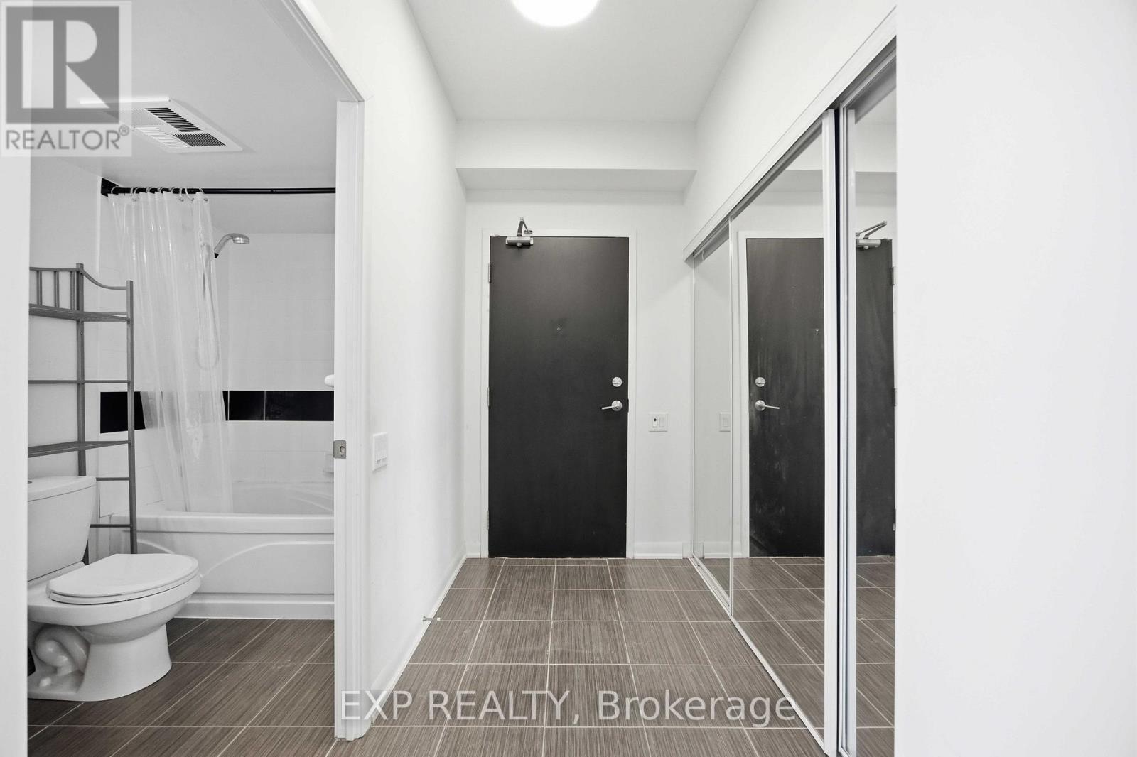 Ph210 - 17 Anndale Drive, Toronto, Ontario  M2N 2W7 - Photo 8 - C12832858