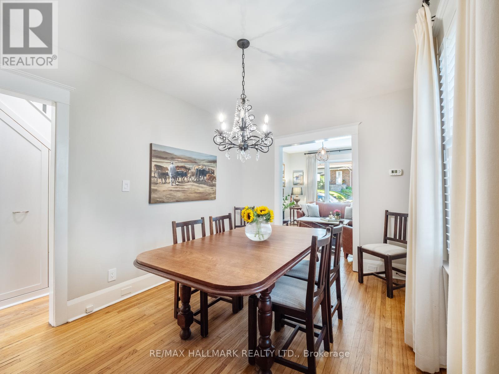 306 Lee Avenue, Toronto, Ontario  M4E 2P8 - Photo 13 - E12832736