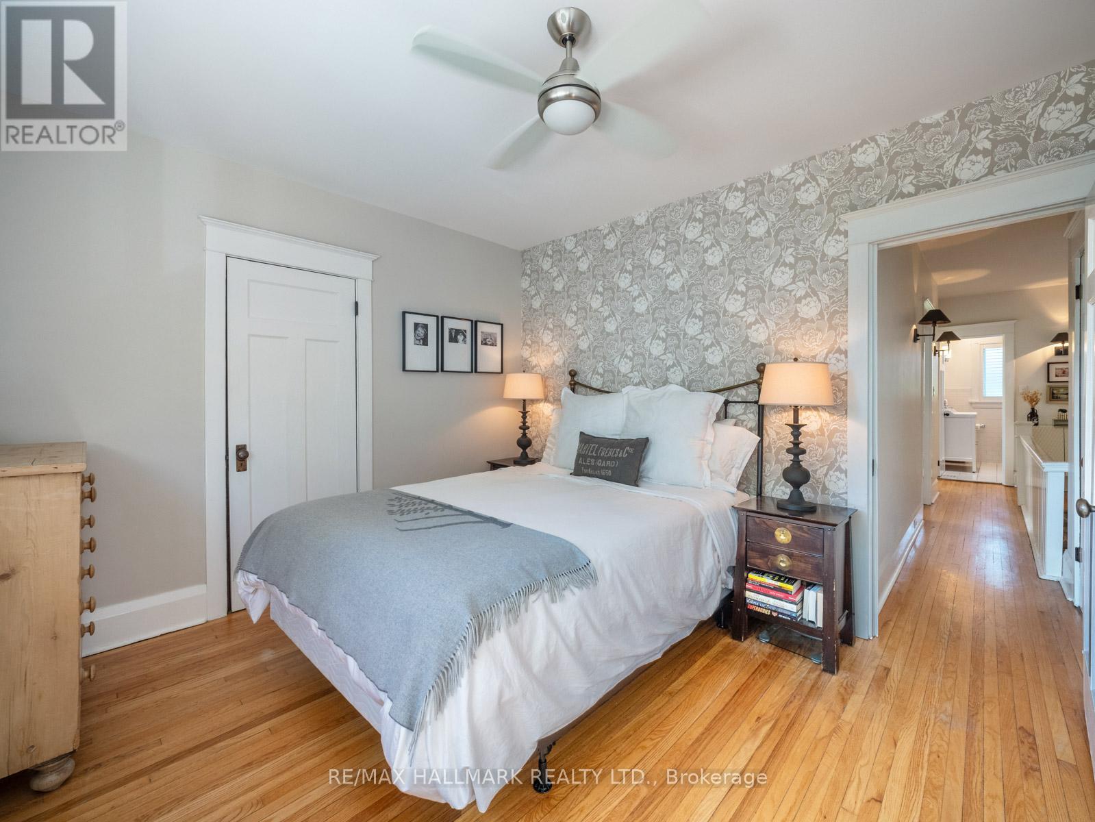 306 Lee Avenue, Toronto, Ontario  M4E 2P8 - Photo 20 - E12832736