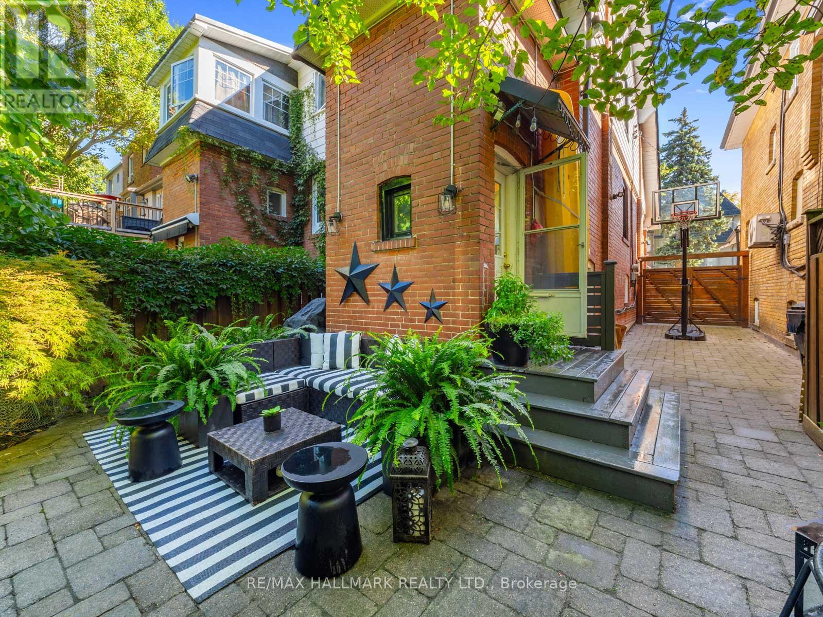 306 Lee Avenue, Toronto, Ontario  M4E 2P8 - Photo 39 - E12832736