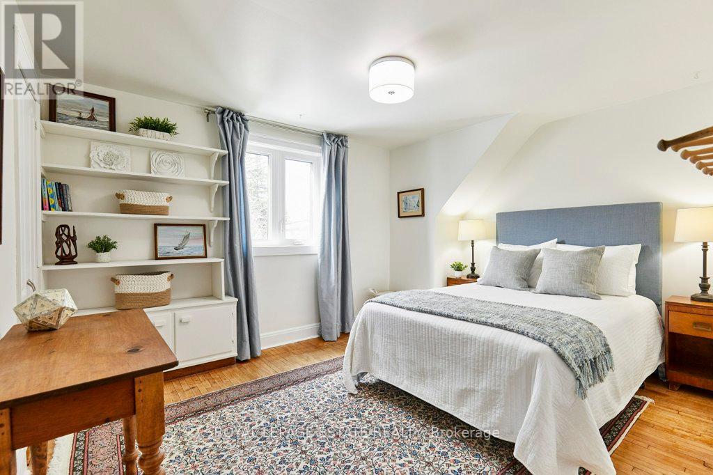 15 Squires Avenue, Toronto, Ontario  M4B 2R2 - Photo 27 - E12832778