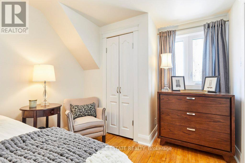 15 Squires Avenue, Toronto, Ontario  M4B 2R2 - Photo 30 - E12832778