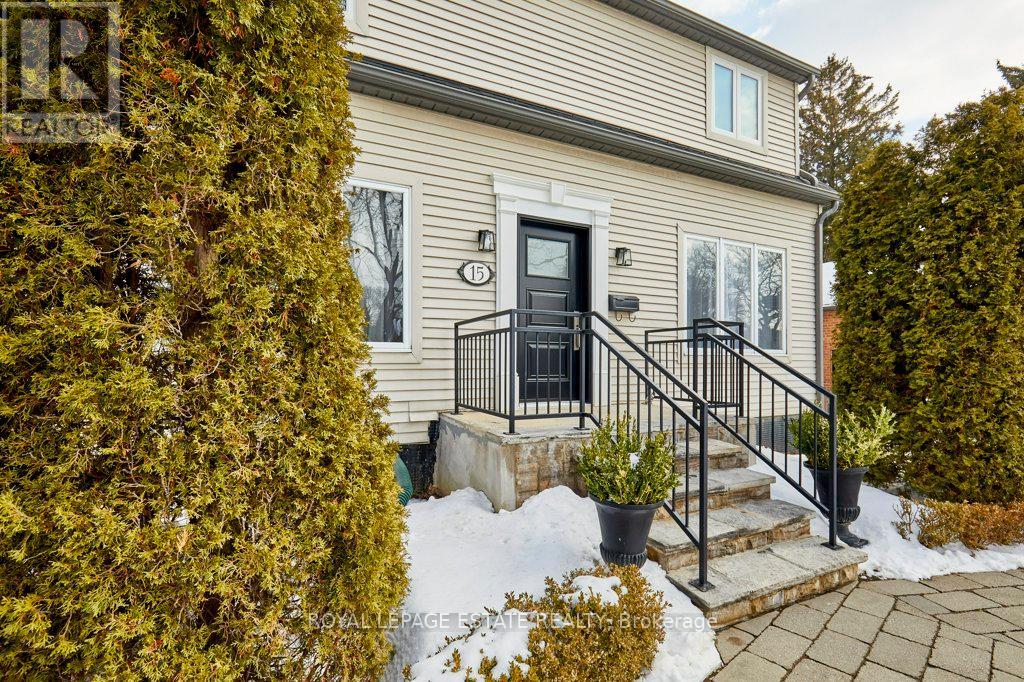 15 Squires Avenue, Toronto, Ontario  M4B 2R2 - Photo 42 - E12832778
