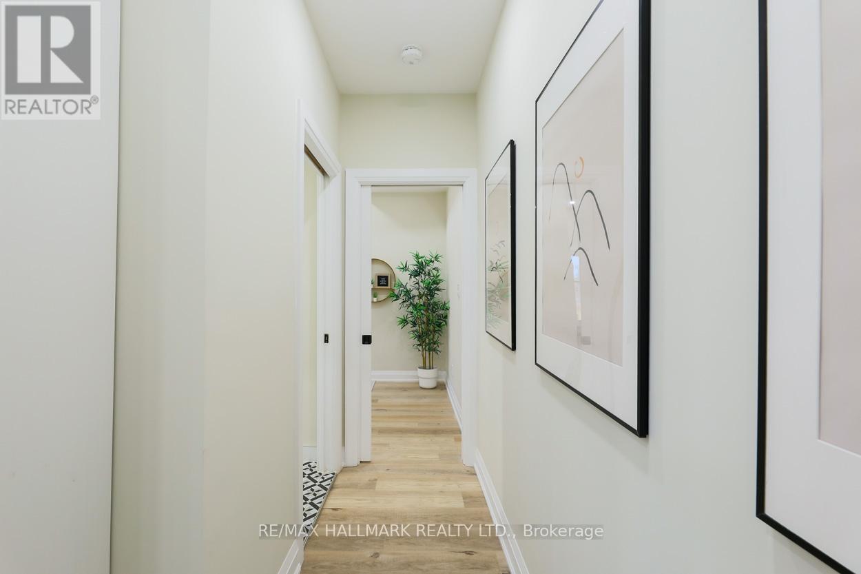 Main Floor - 6 Luttrell Avenue, Toronto (East End-Danforth), Ontario  M4C 5E3 - Photo 10 - E12832828