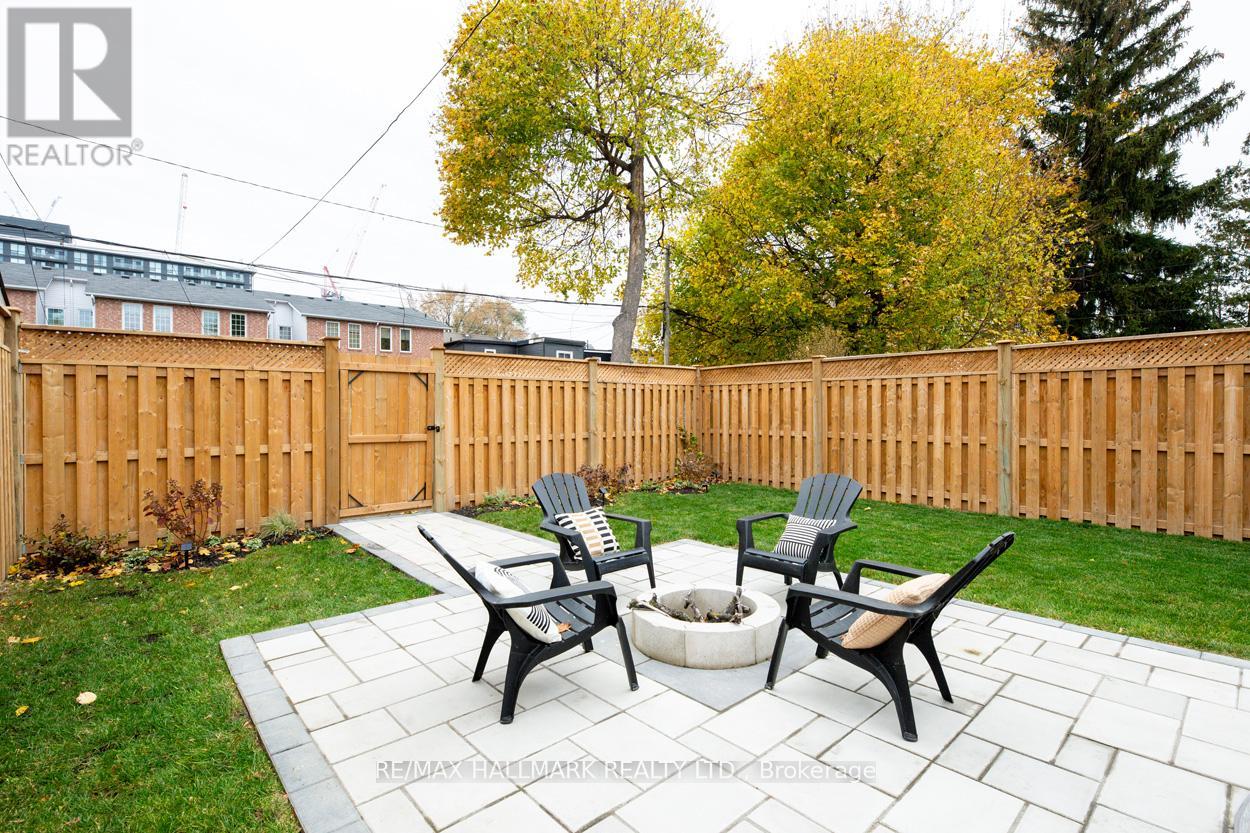 Main Floor - 6 Luttrell Avenue, Toronto (East End-Danforth), Ontario  M4C 5E3 - Photo 17 - E12832828