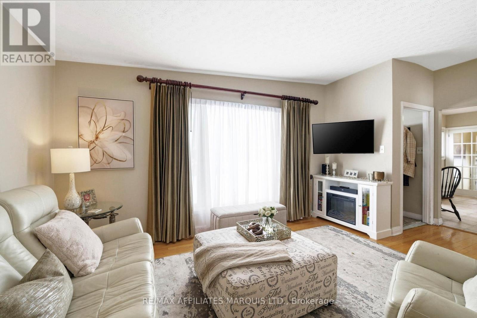 1817 Shearer Avenue, Cornwall, Ontario  K6H 2H4 - Photo 3 - X12832744