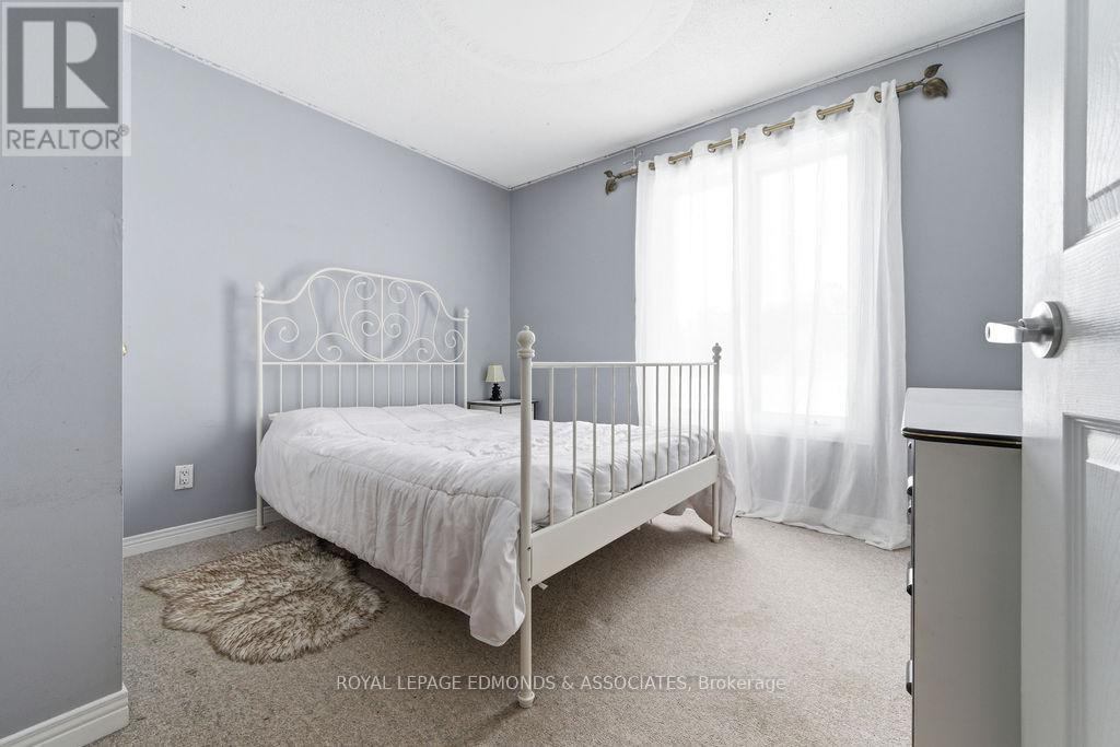 104 Beckett View Drive, Laurentian Valley, Ontario  K8A 6W2 - Photo 23 - X12832738