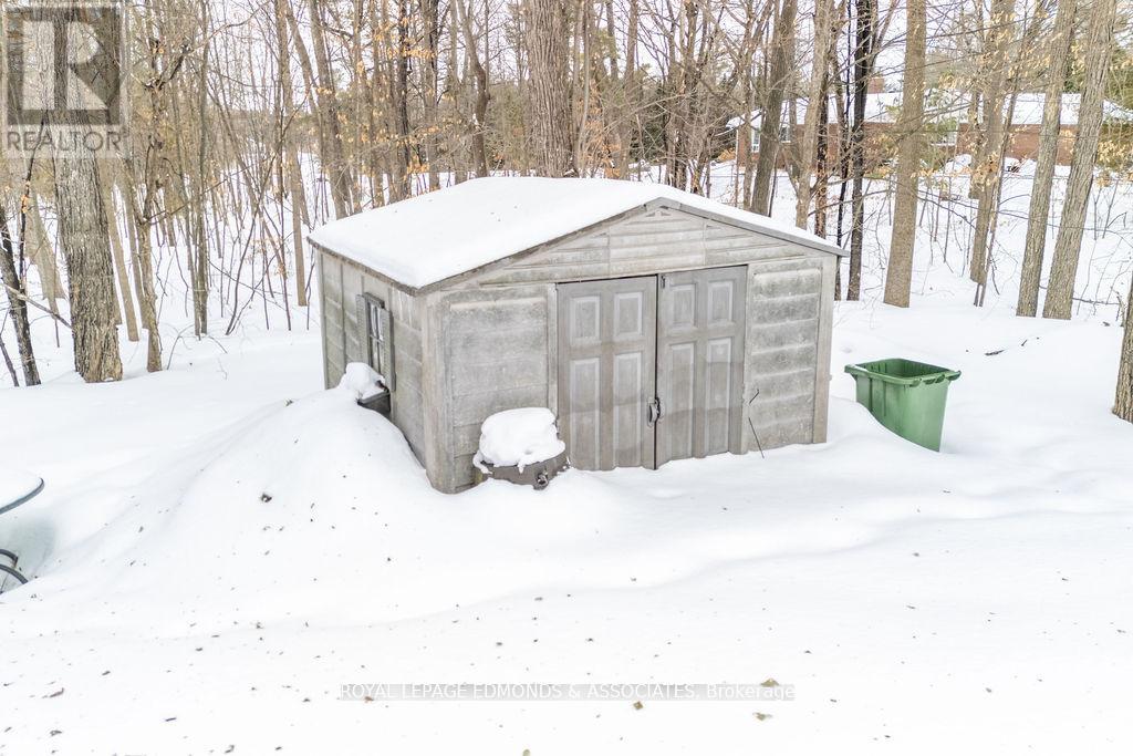 104 Beckett View Drive, Laurentian Valley, Ontario  K8A 6W2 - Photo 37 - X12832738