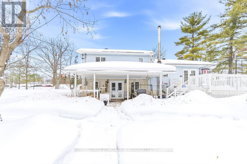 104 Beckett View Drive, Laurentian Valley, Ontario  K8A 6W2 - Photo 5 - X12832738