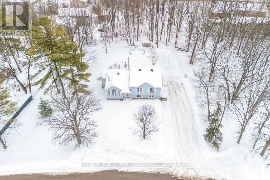 104 Beckett View Drive, Laurentian Valley, Ontario  K8A 6W2 - Photo 6 - X12832738