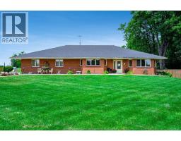 1462 County Rd 22, Lakeshore, Ontario