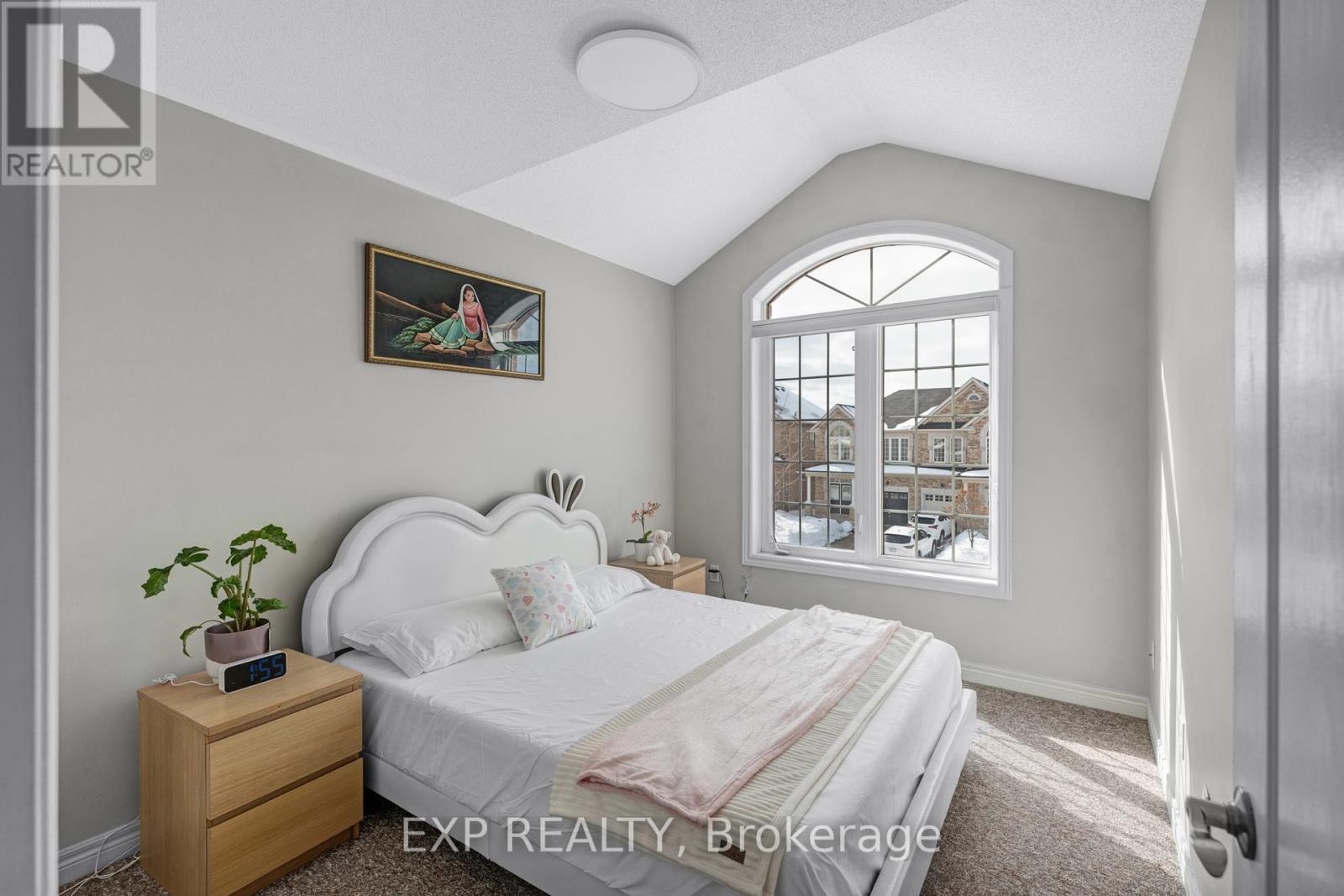 565 Foxcroft Boulevard, Newmarket, Ontario  L3X 3L6 - Photo 23 - N12832688