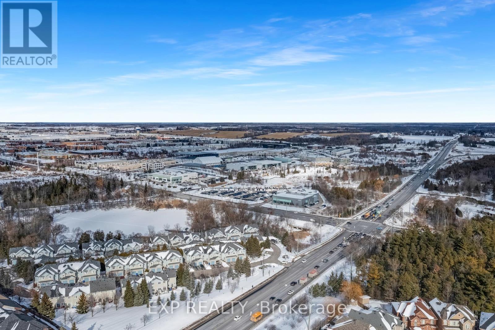 565 Foxcroft Boulevard, Newmarket, Ontario  L3X 3L6 - Photo 34 - N12832688