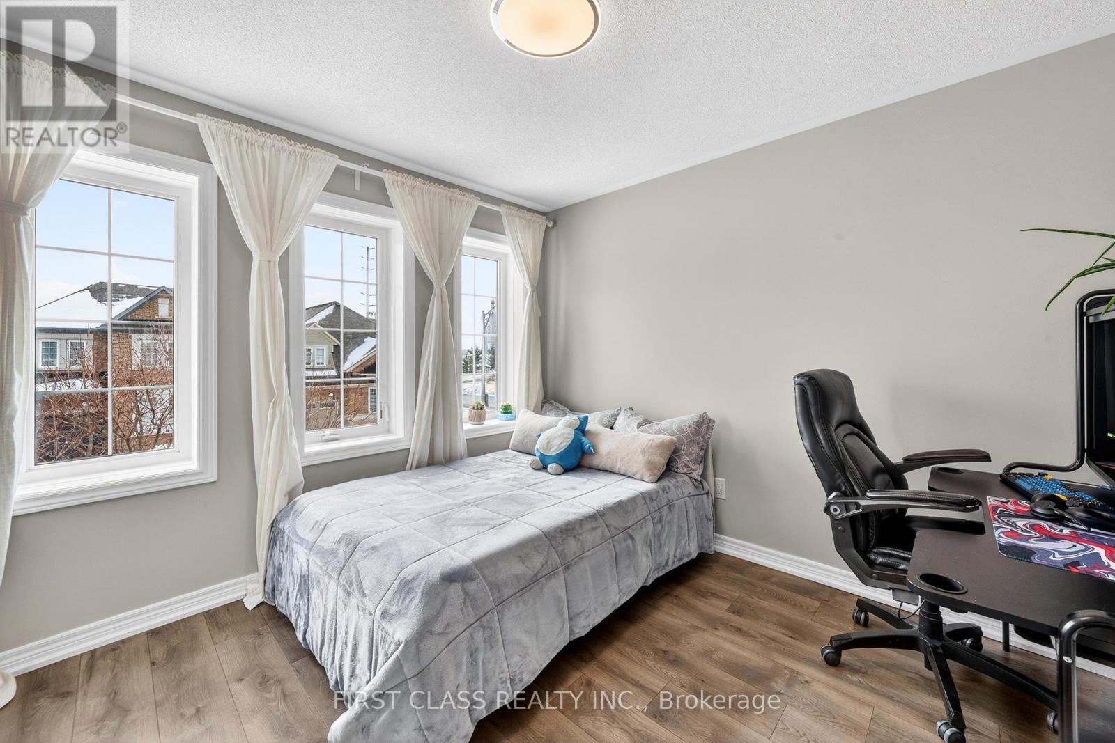 4 Church View Avenue, Markham, Ontario  L6C 0L6 - Photo 24 - N12832708