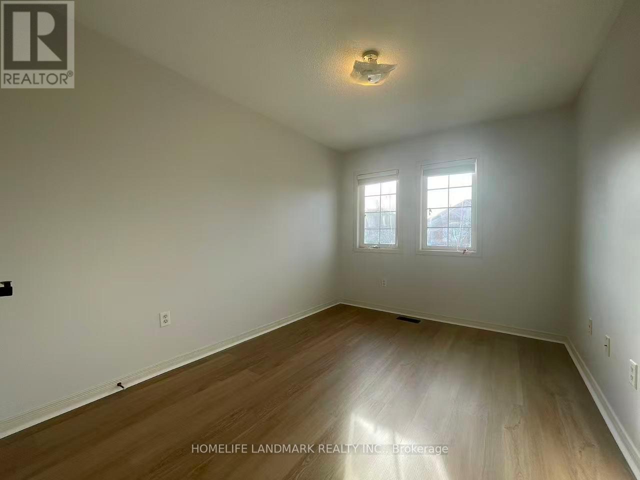 53 Ralph Chalmers Avenue, Markham, Ontario  L6E 2C3 - Photo 17 - N12832710