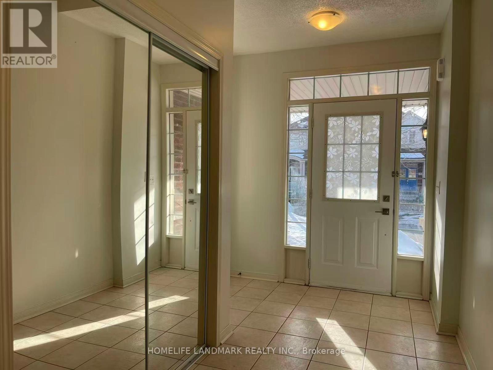 53 Ralph Chalmers Avenue, Markham, Ontario  L6E 2C3 - Photo 3 - N12832710