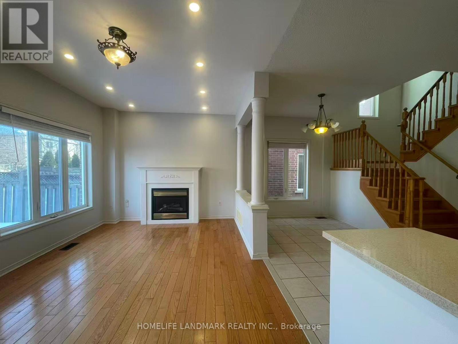 53 Ralph Chalmers Avenue, Markham, Ontario  L6E 2C3 - Photo 7 - N12832710