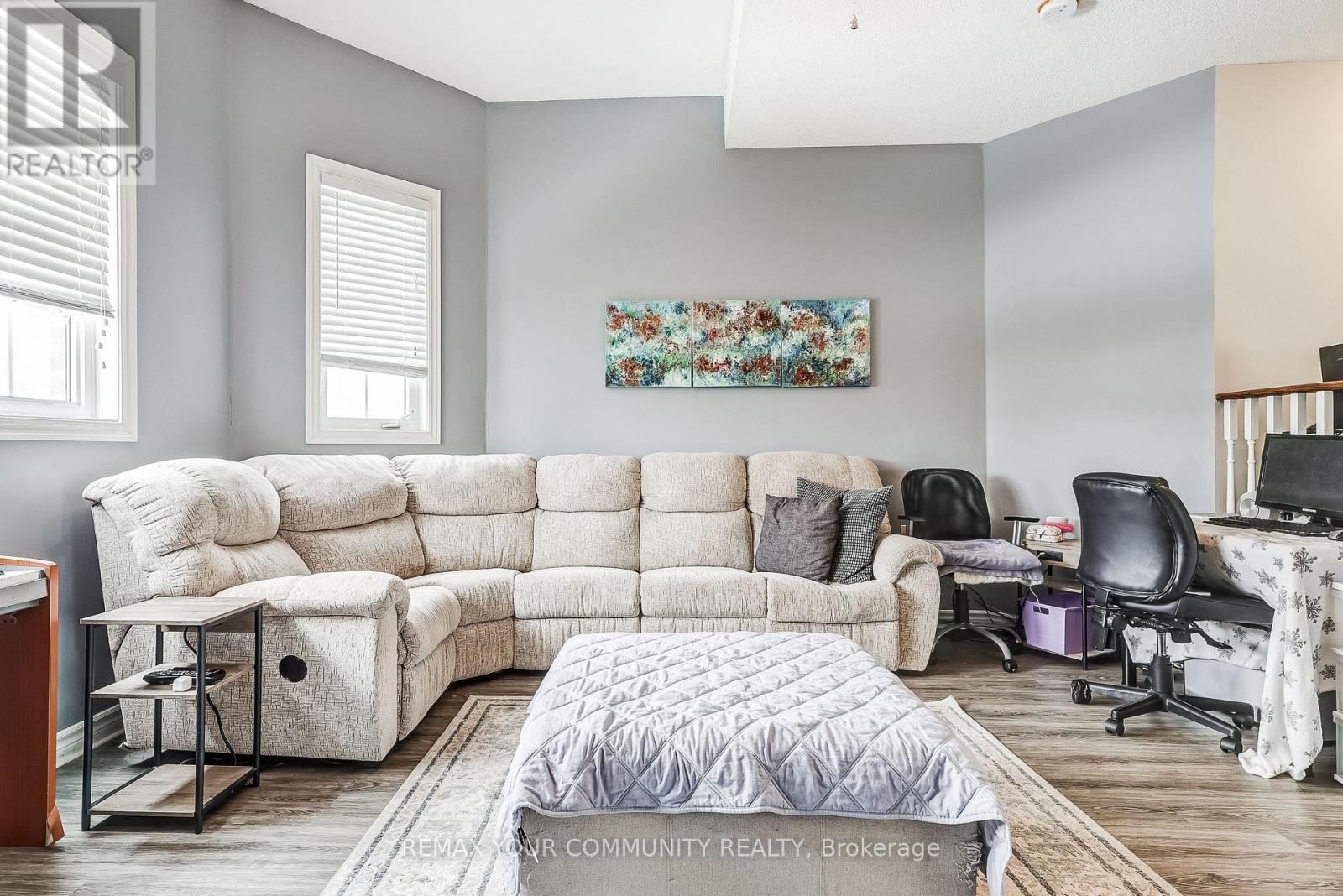 2 Laurelbank Crescent, Georgina, Ontario  L4P 4H6 - Photo 27 - N12832748