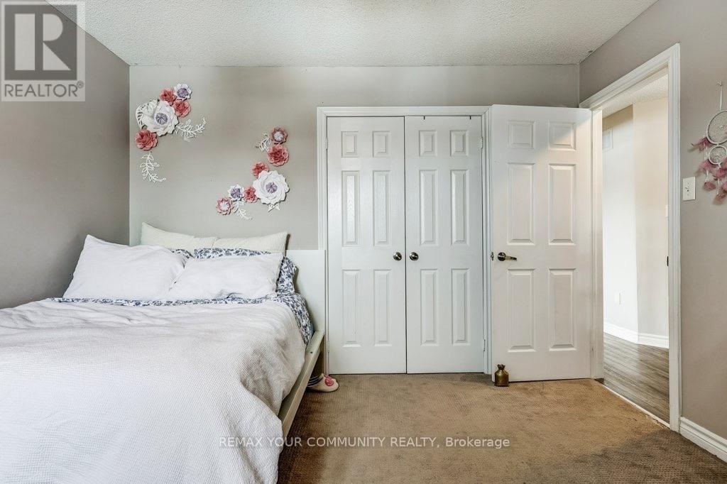 2 Laurelbank Crescent, Georgina, Ontario  L4P 4H6 - Photo 33 - N12832748