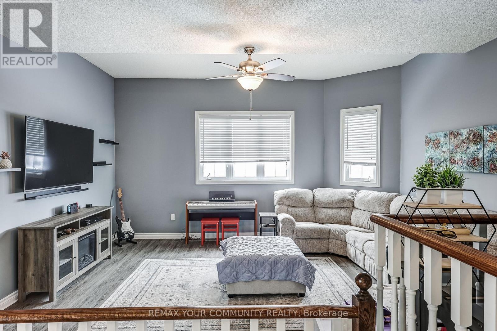 2 Laurelbank Crescent, Georgina, Ontario  L4P 4H6 - Photo 44 - N12832748