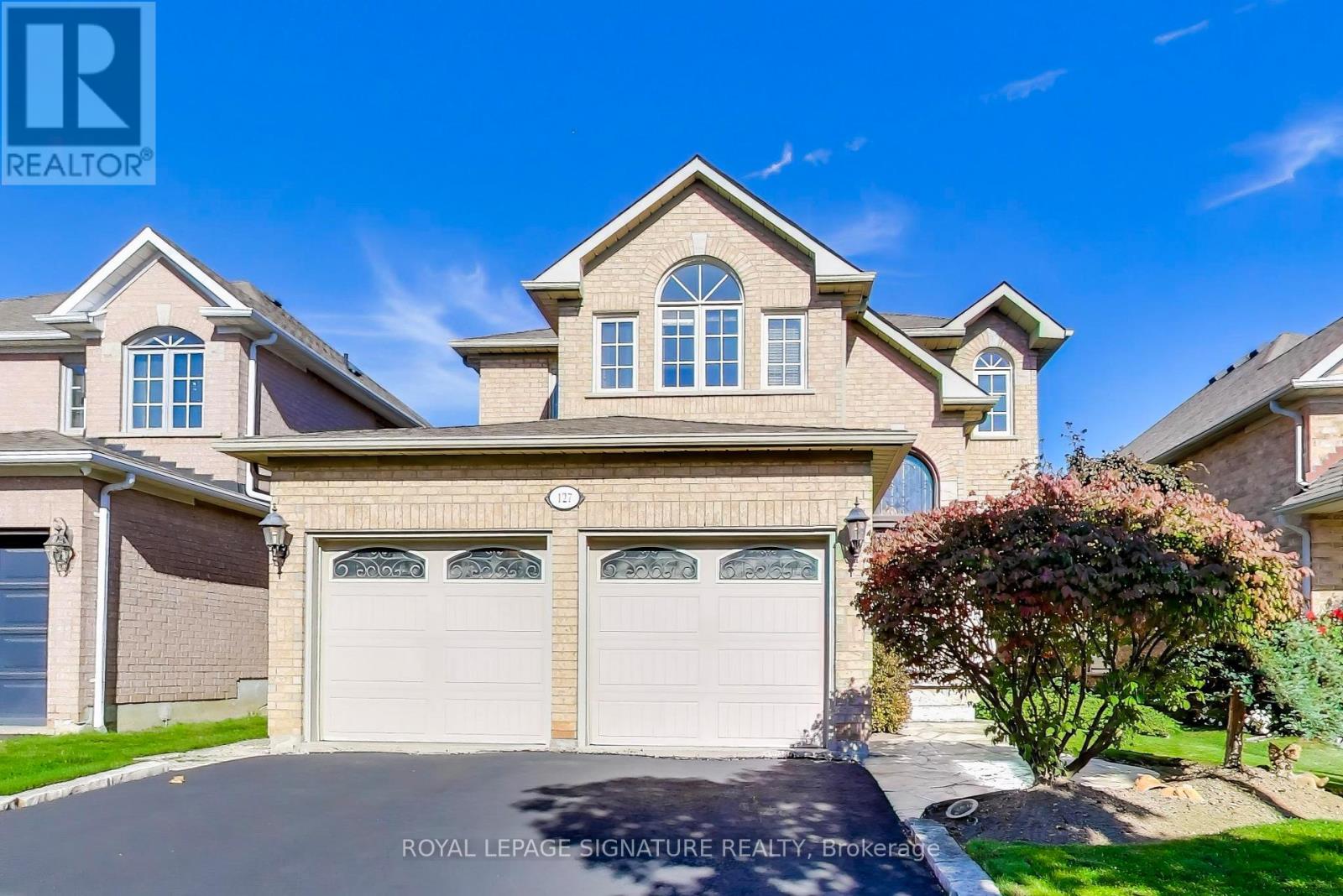 127 MOUNTCHARLES CRESCENT, Vaughan, Ontario
