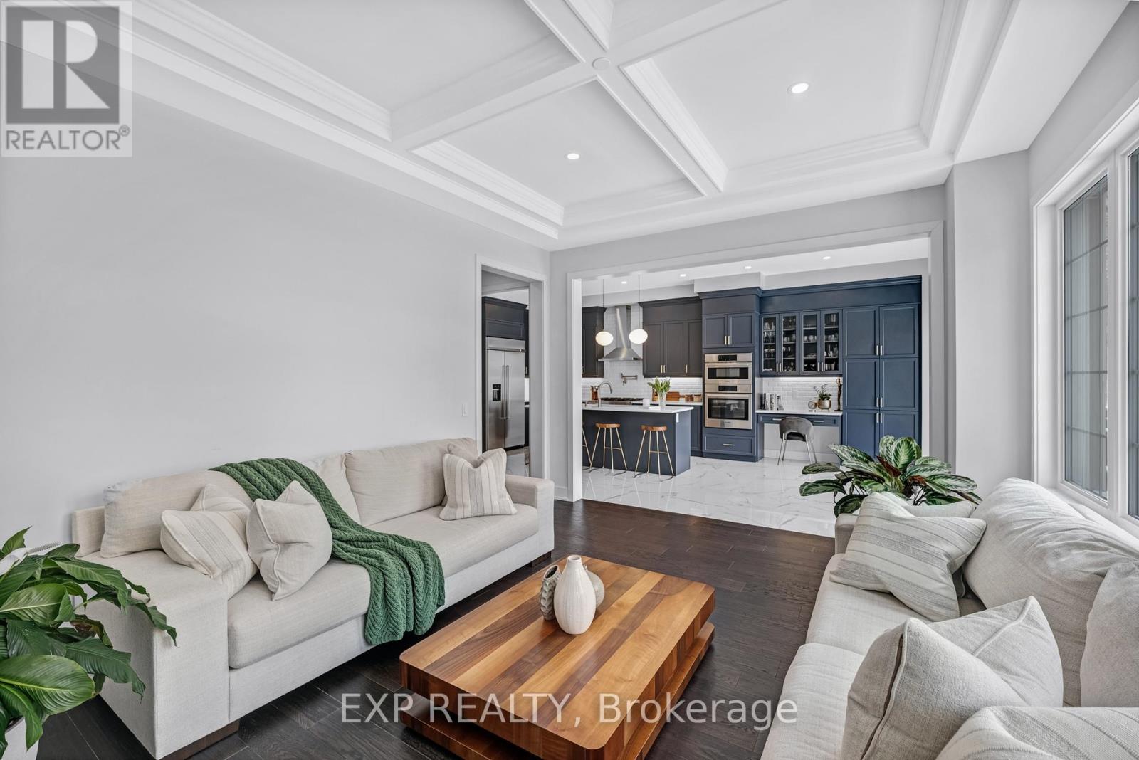 80 Sikura Circle, Aurora, Ontario  L4G 3Y9 - Photo 14 - N12832826