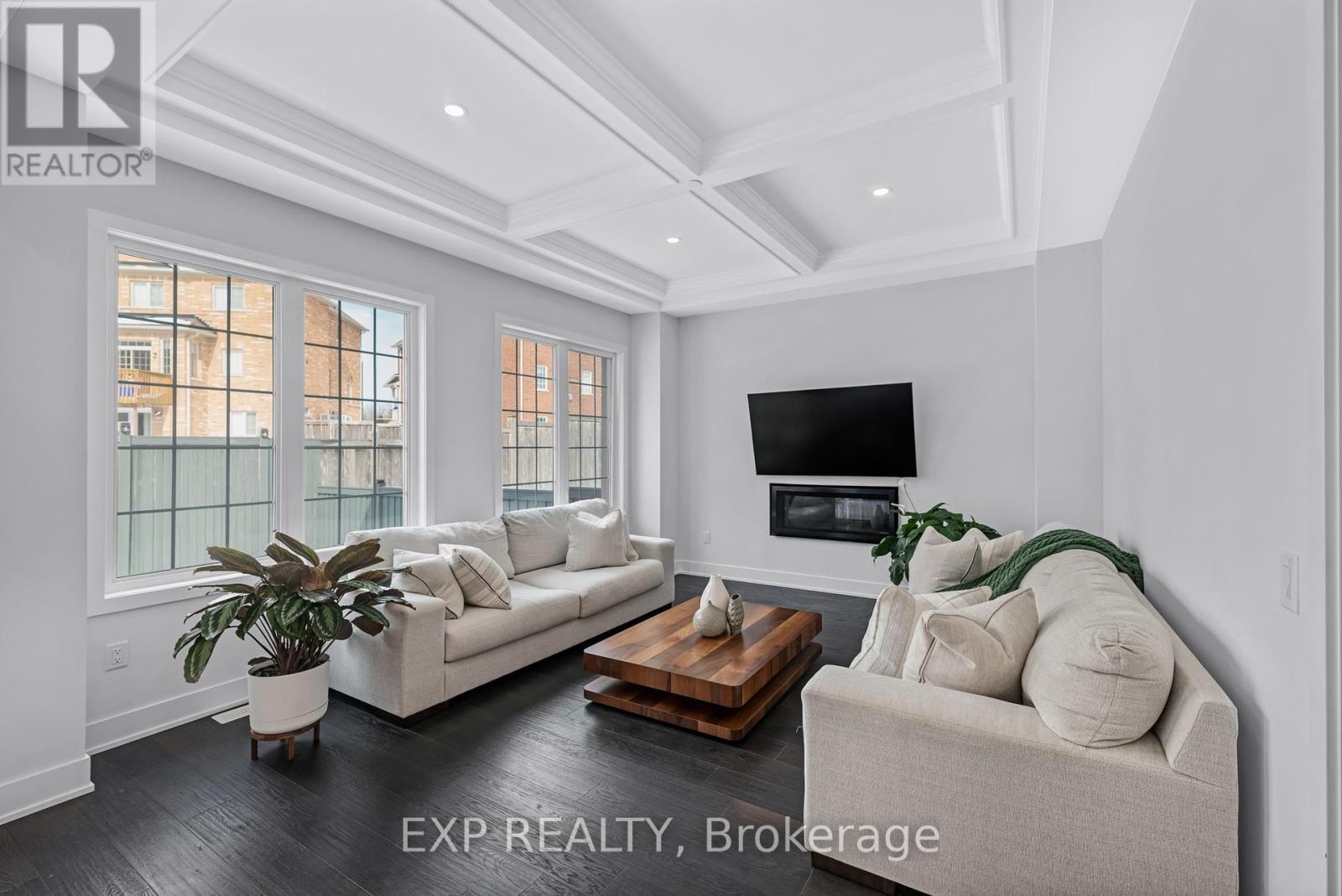 80 Sikura Circle, Aurora, Ontario  L4G 3Y9 - Photo 15 - N12832826