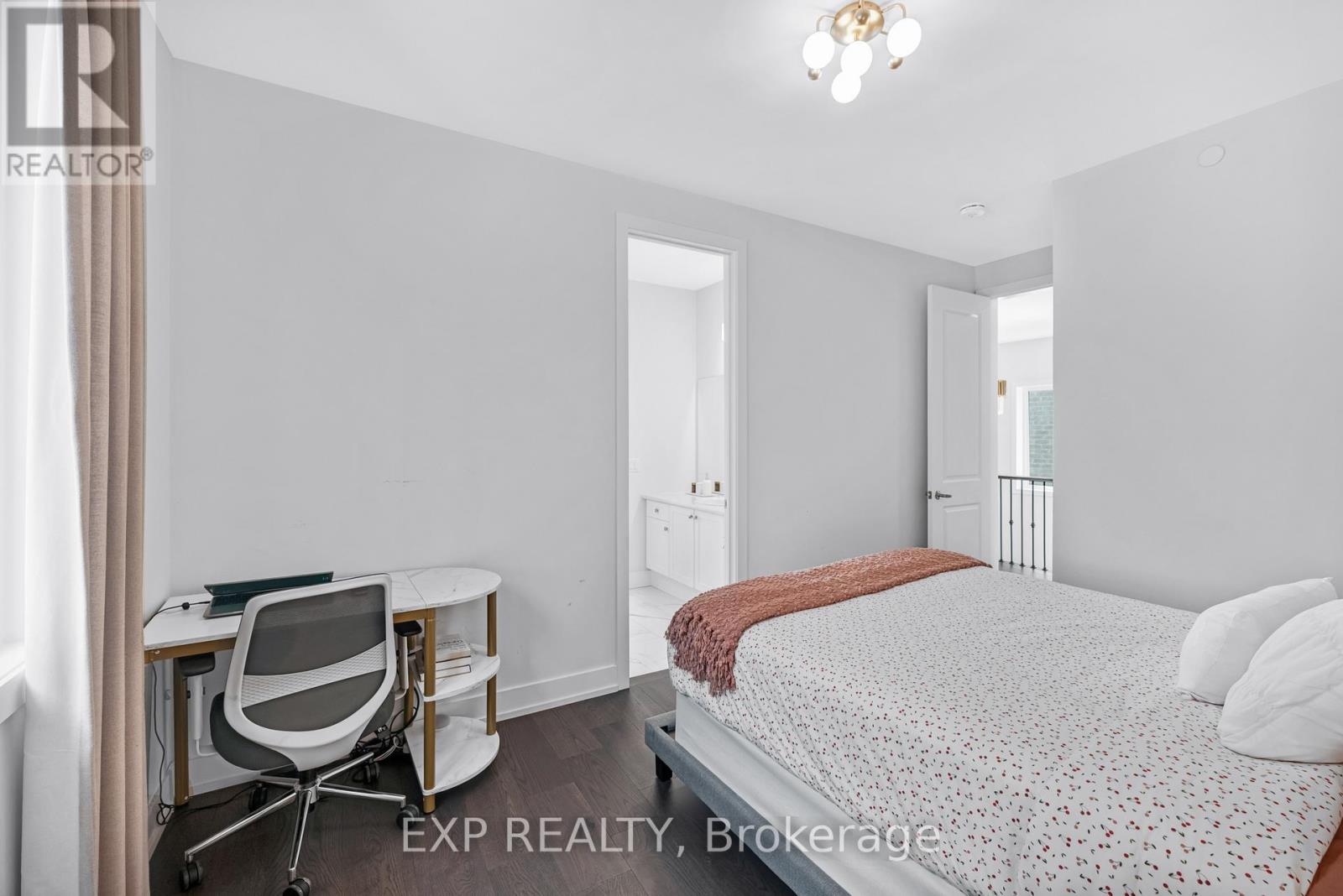 80 Sikura Circle, Aurora, Ontario  L4G 3Y9 - Photo 37 - N12832826