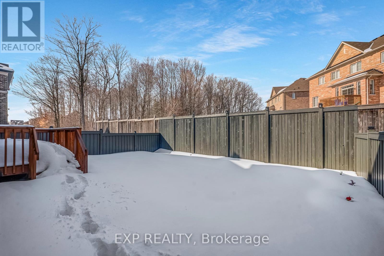 80 Sikura Circle, Aurora, Ontario  L4G 3Y9 - Photo 39 - N12832826